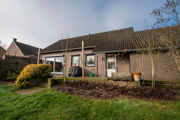 Photo 36 of Bergstraat 11