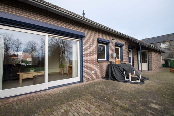 Photo 38 of Bergstraat 11