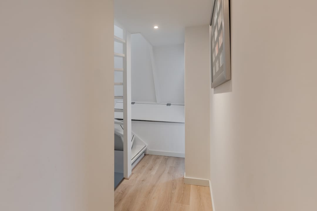 Foto 26 van Muiderstraatweg 49-A