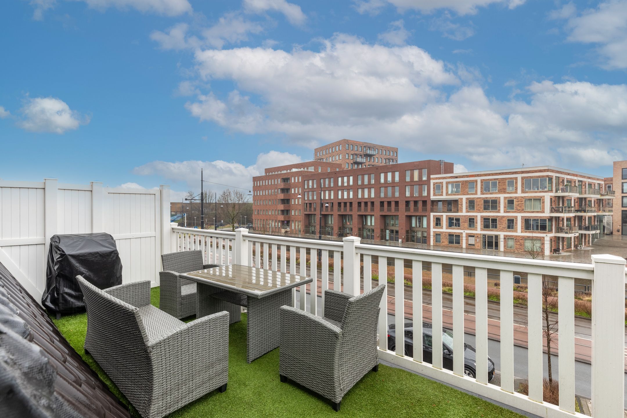 Foto 30 van Muiderstraatweg 49-A