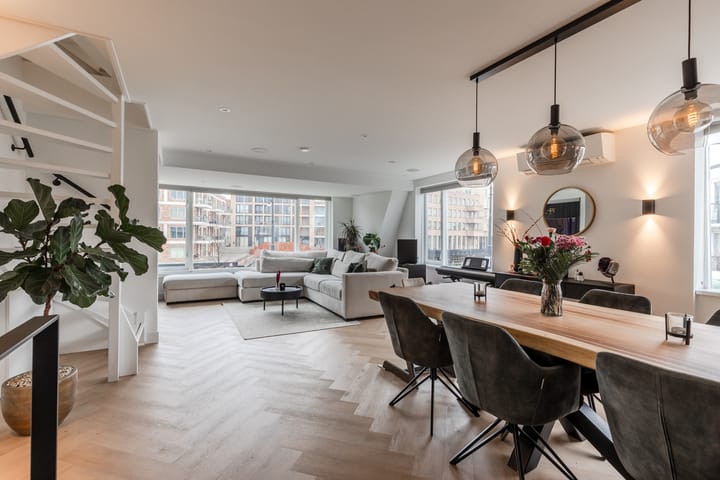 Foto 9 van Muiderstraatweg 49-A