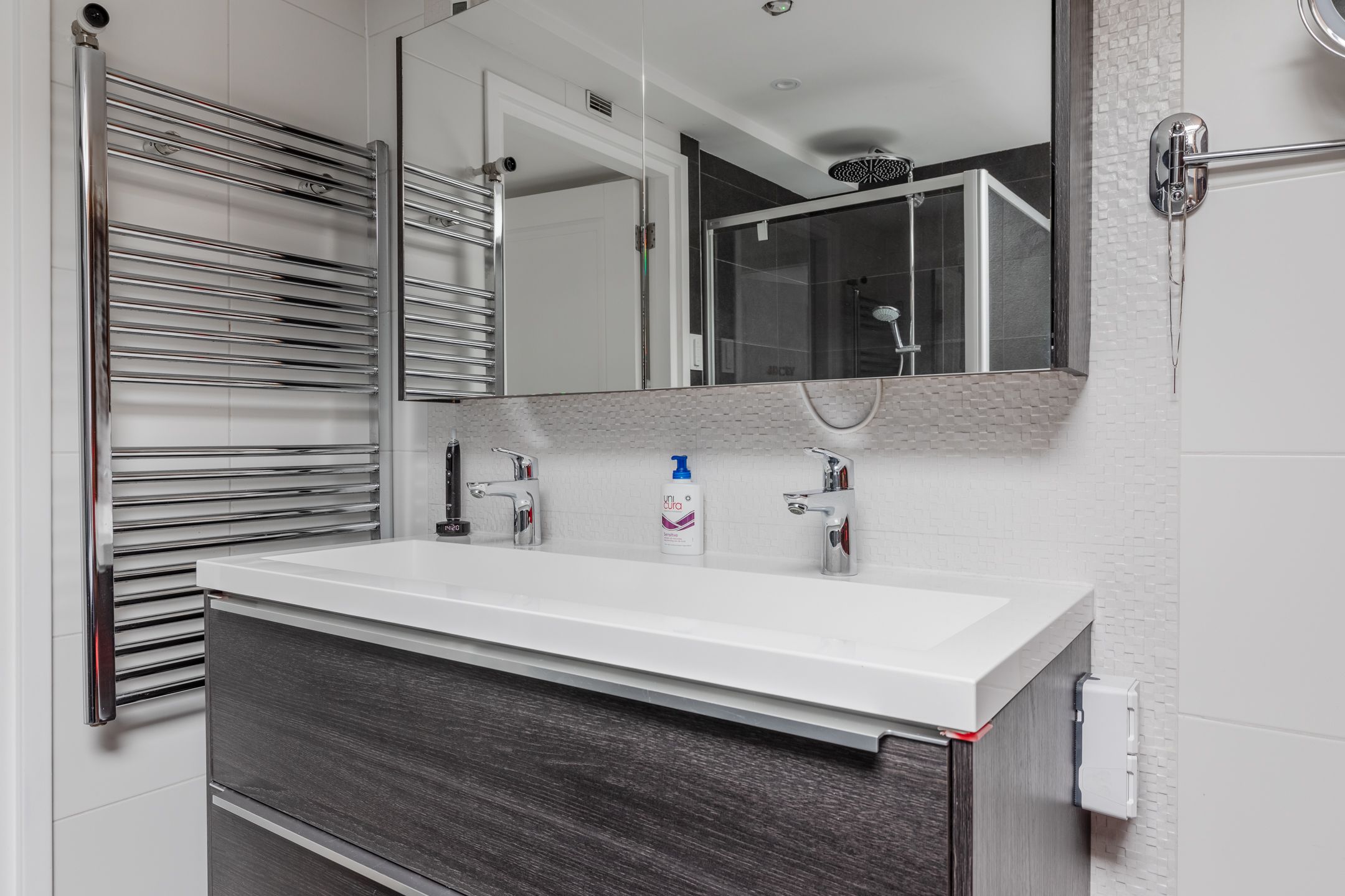 Foto 39 van Muiderstraatweg 49-A