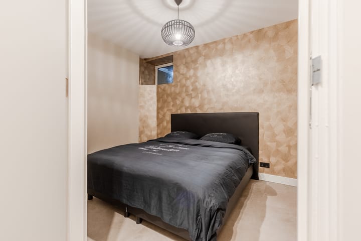 Foto 50 van Muiderstraatweg 49-A