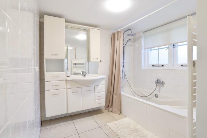 Photo 17 of Gentenerf 14-12