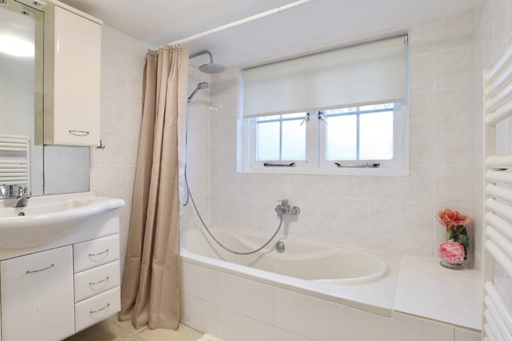 Photo 18 of Gentenerf 14-12