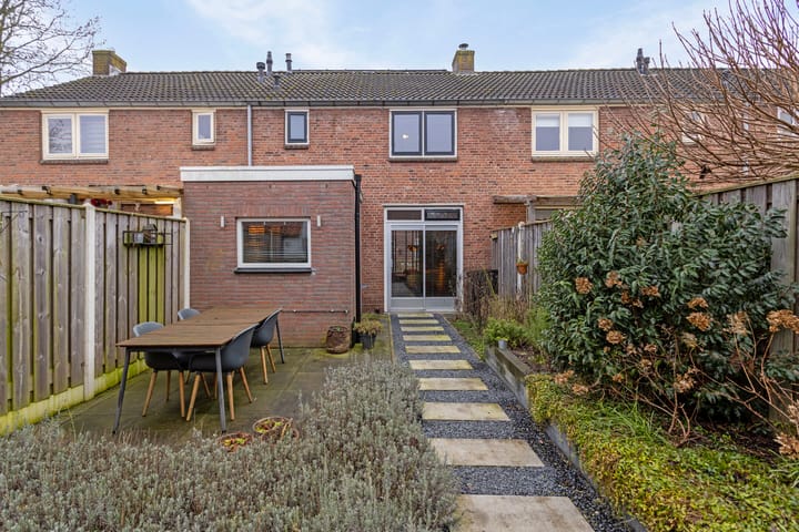 Foto 22 van Pieter de Hooghstraat 38