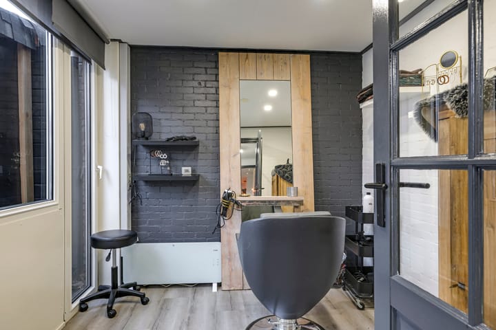 Foto 27 van Burgemeester Lewe van Aduardstraat 45