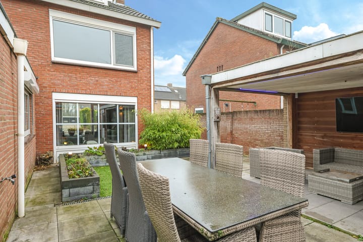 Foto 59 van Burgemeester Lewe van Aduardstraat 45