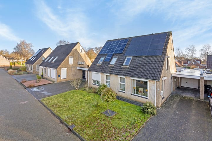 Foto 2 van Populierenlaan 10