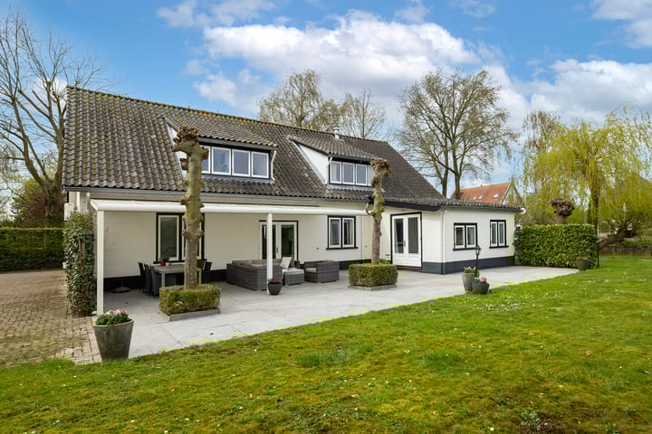 Foto 3 van Middenweg 96