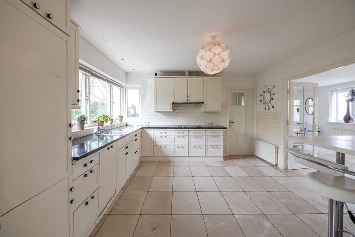 Foto 10 van Middenweg 96