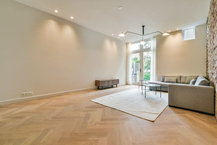 Photo 3 of Cornelis Schuytstraat 29-1