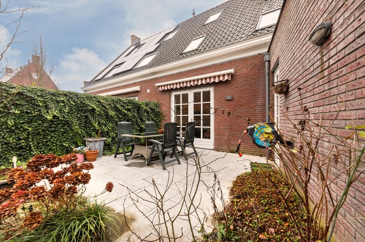 Foto 35 van Rentmeestersstraat 17