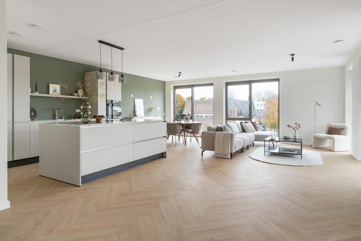 Foto 12 van Picassolaan 967