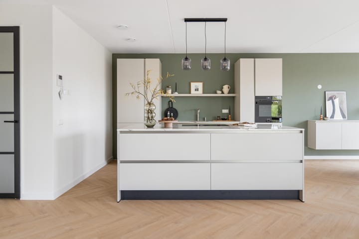 Foto 13 van Picassolaan 967