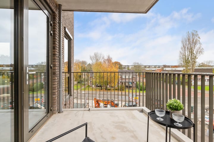 Foto 31 van Picassolaan 967