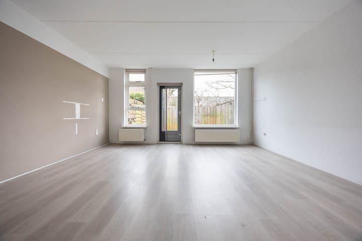 Foto 2 van Barmaheerd 25