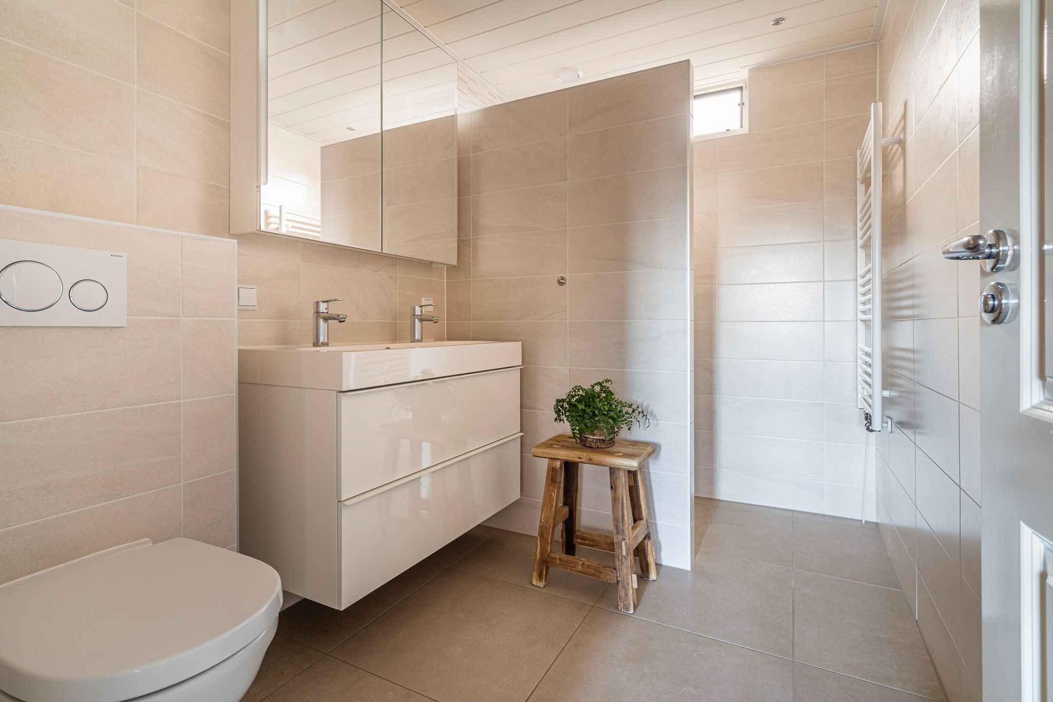 Foto 3 van Zadelmaker 75