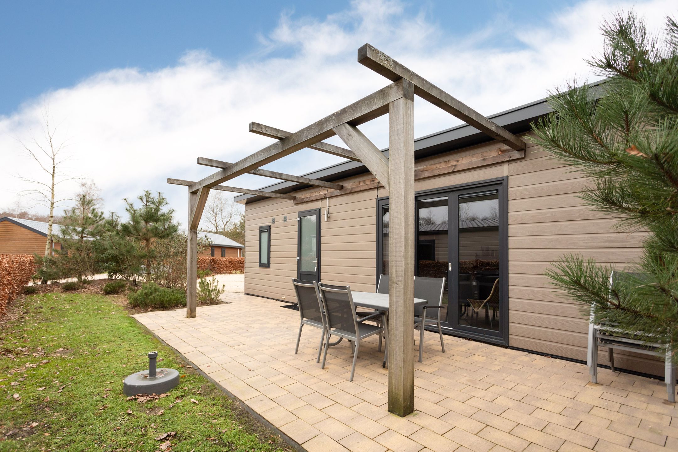 Foto 9 van Arnhemseweg 100-R826