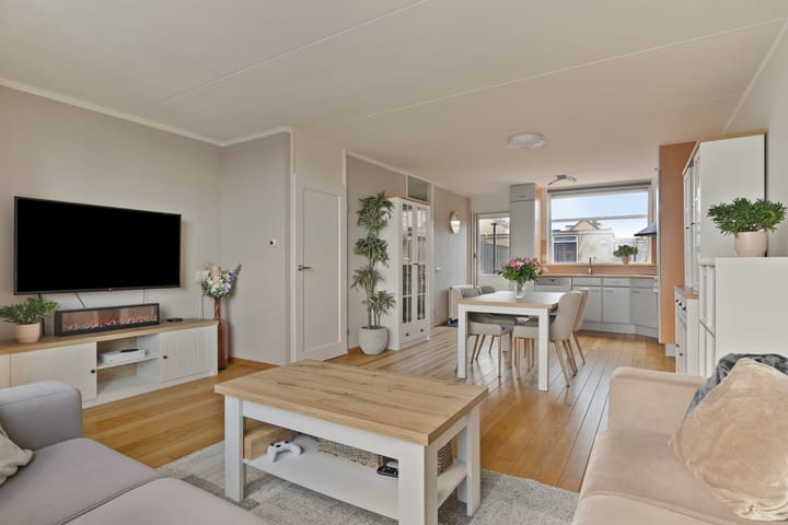 Foto 9 van Weegbree 24