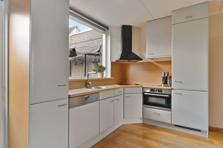 Foto 12 van Weegbree 24