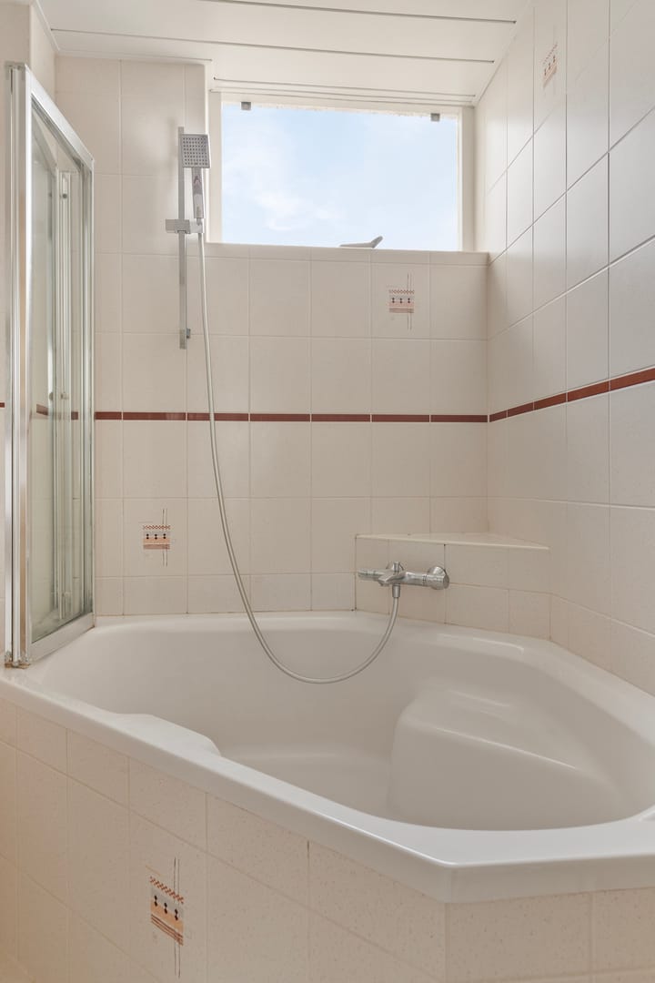 Foto 20 van Weegbree 24