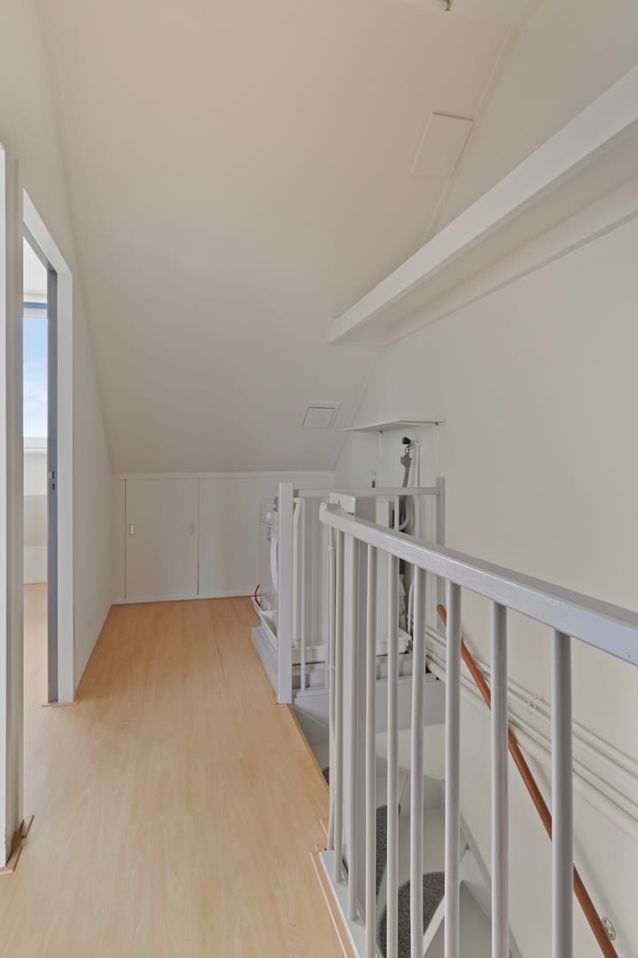 Foto 24 van Weegbree 24