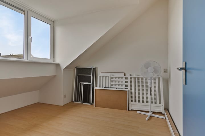 Foto 26 van Weegbree 24