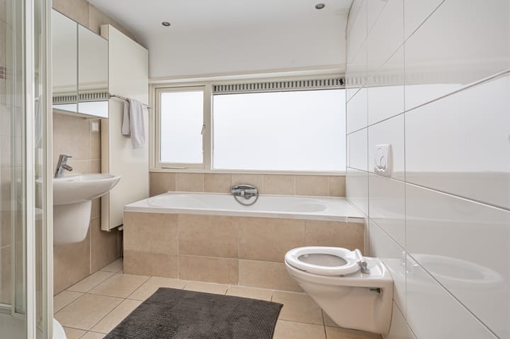 Foto 21 van Verhagenstraat 54