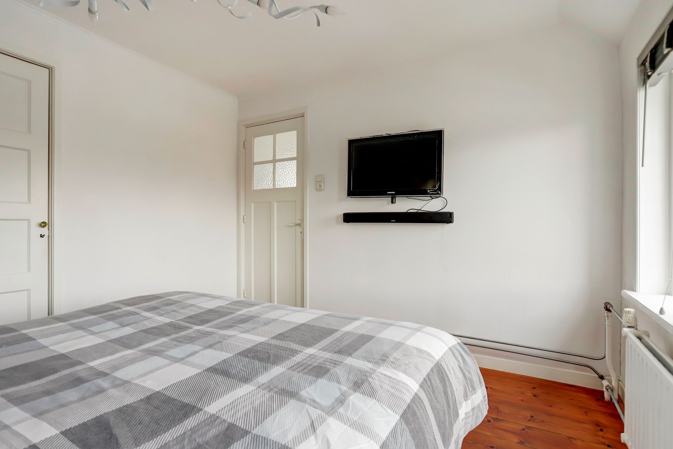 Foto 21 van Rodenrijseweg 407