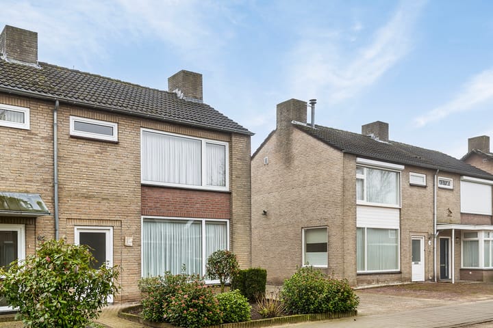 Photo 21 of Plonderijen 63