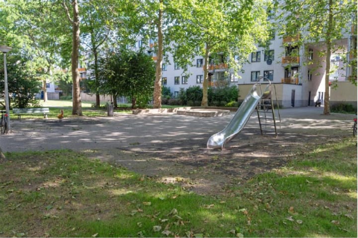 Photo 22 of Barbusselaan 406