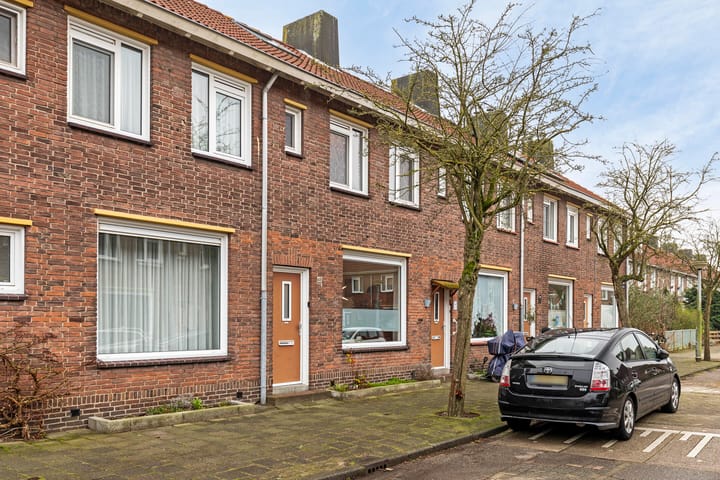 Foto 2 van Medemblikstraat 48