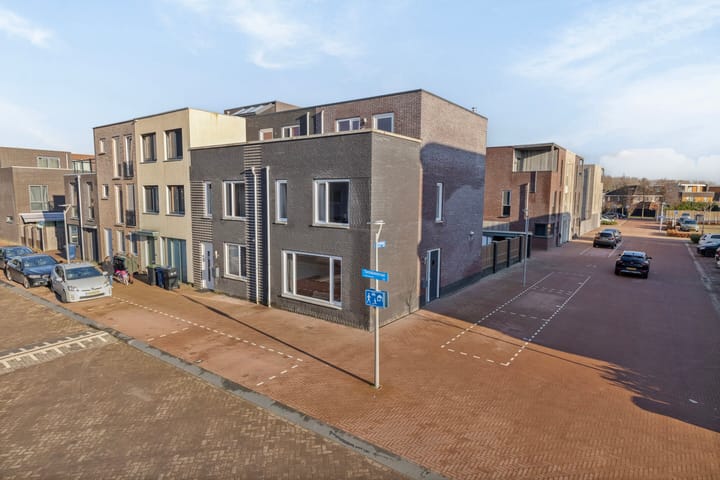 Foto 1 van Boreasplein 1