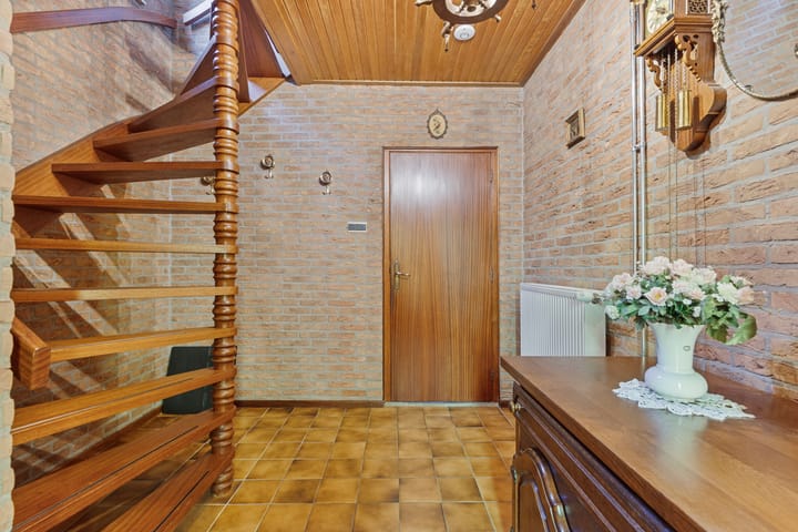 Foto 9 van Franckstraat 6