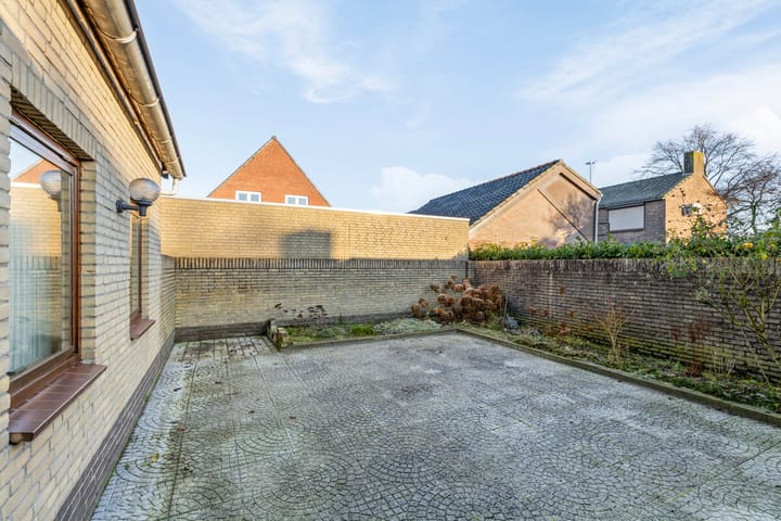 Foto 38 van Franckstraat 6