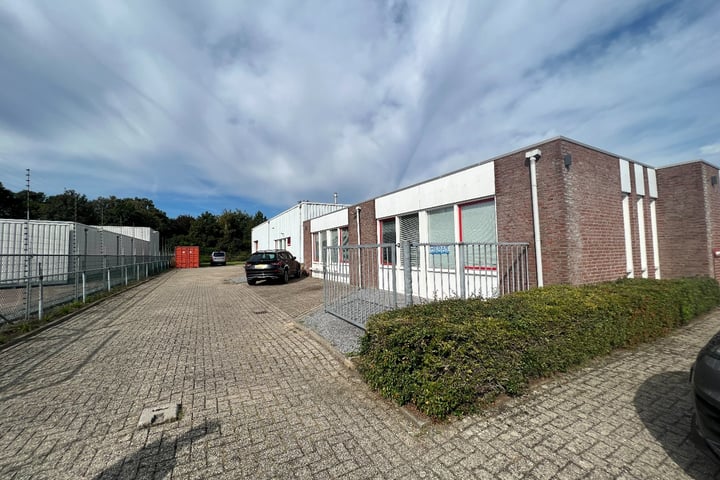 Nijverheidsweg 3, Reuver