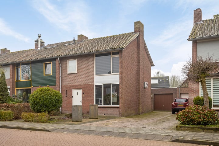 View photo of Geraniumstraat 17