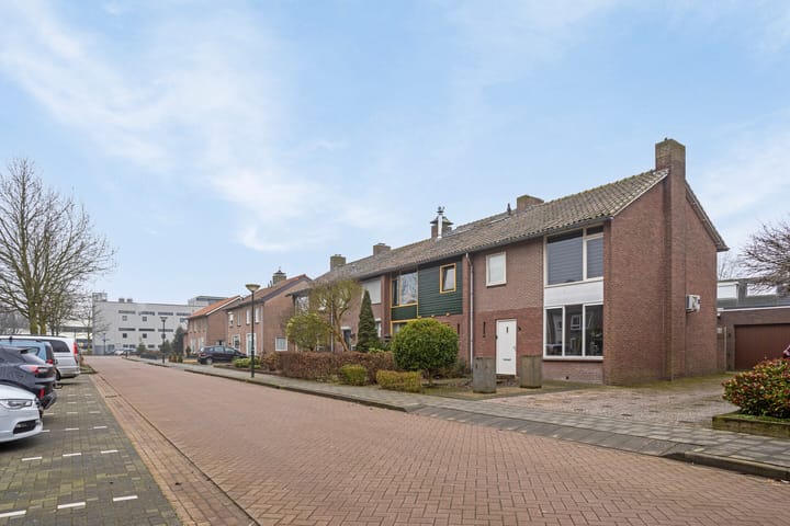 Foto 32 van Geraniumstraat 17