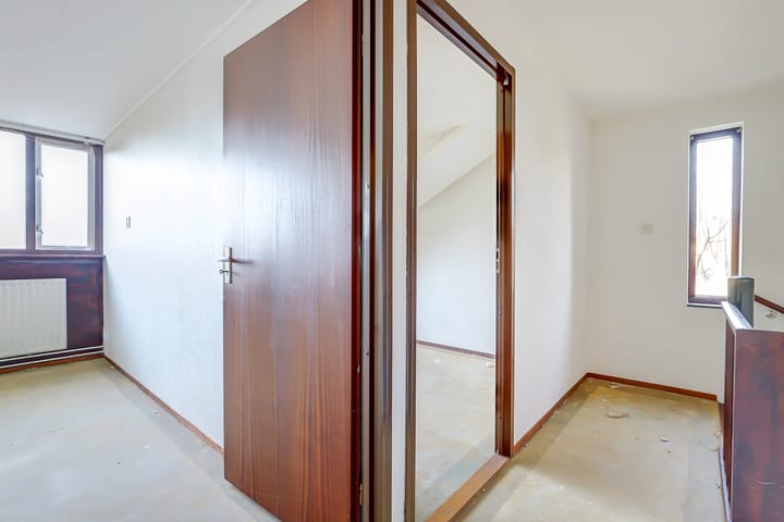 Foto 17 van Esdoornstraat 10