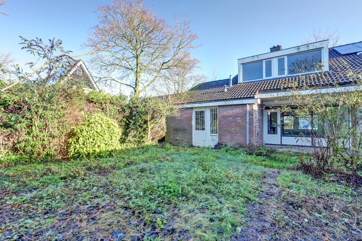 Foto 27 van Esdoornstraat 10