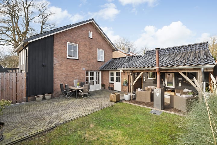 Foto 49 van Kerkweg 2