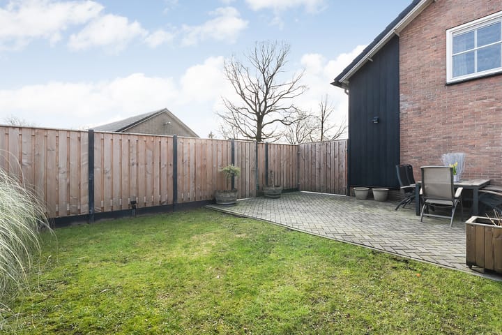 Foto 50 van Kerkweg 2