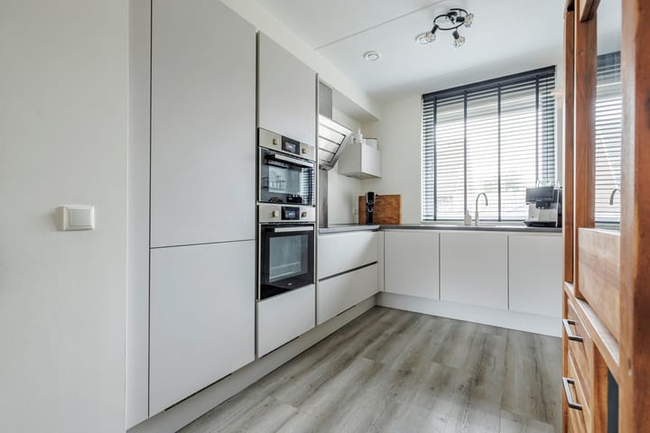 Foto 9 van Ons Genoegen 1