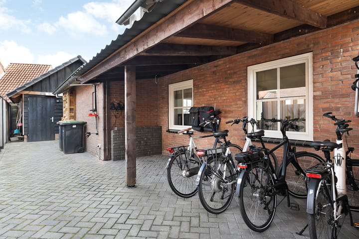 Foto 59 van Kerkweg 2