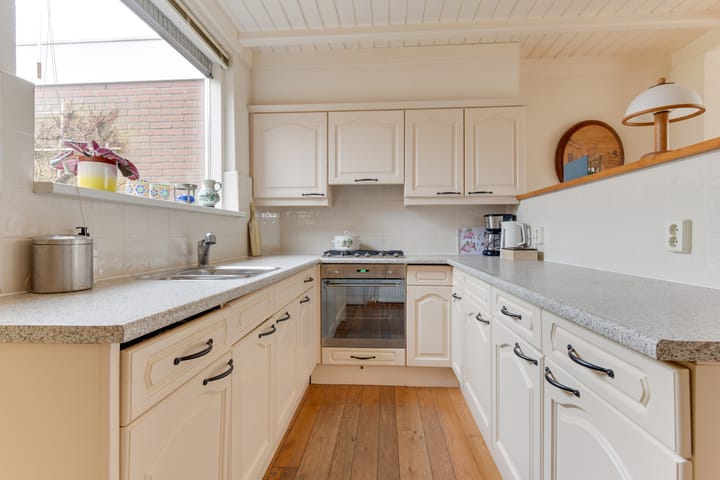 Foto 14 van Burgemeesters Commandeurlaan 33