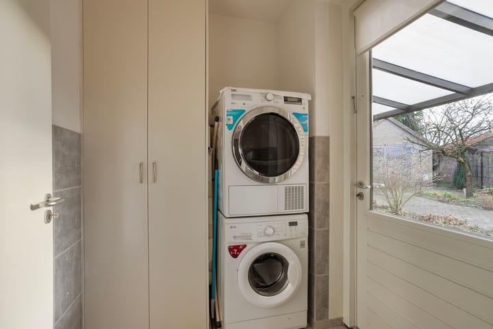 Foto 17 van Maasheseweg 64-A