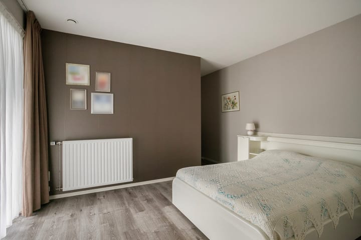 Foto 19 van Maasheseweg 64-A