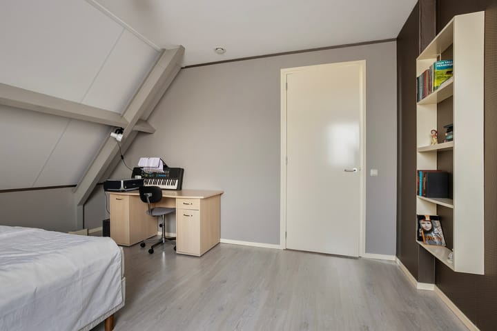 Foto 25 van Maasheseweg 64-A