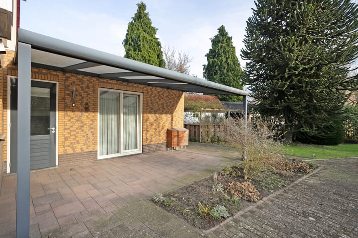 Foto 36 van Maasheseweg 64-A